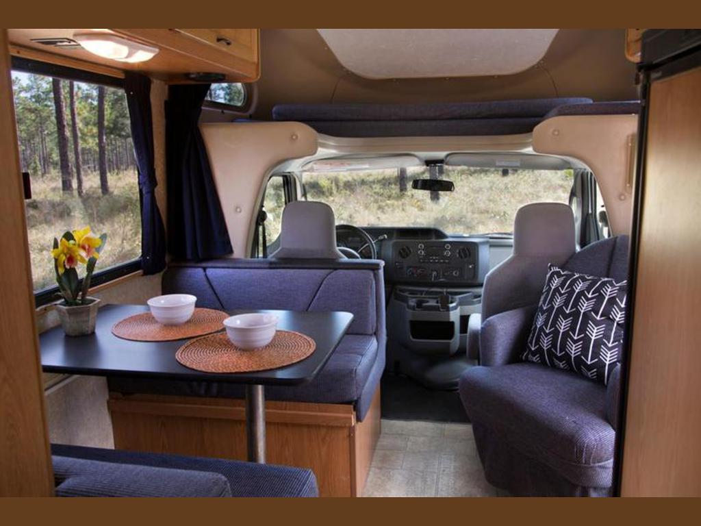 Used Rv Prices >> 2010 Four Winds Majestic, Kissimmee, FL US, $24,985.00, Stock Number ORL 2010 19G, Class C ... Used Rv Prices >> 2010 Four Winds Majestic, Kissimmee, FL US, $24,985.00, Stock Number ORL 2010 19G, Class C ...