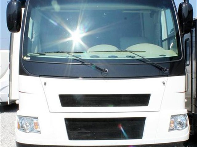 2011 Four Winds Serrano Photo