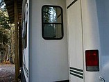 2004 Glendale RV Titanium Photo #5