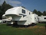 2004 Glendale RV Titanium Photo #2