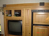 2002 Glendale RV Titanium Photo #6