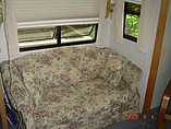 2002 Glendale RV Titanium Photo #11