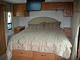 2010 Glendale RV Titanium Photo #12