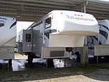 2004 Glendale RV Titanium Photo #1