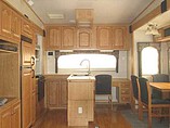 2004 Glendale RV Titanium Photo #11