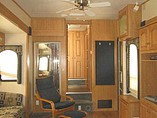 2004 Glendale RV Titanium Photo #17