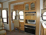 2005 Glendale RV Titanium Photo #16