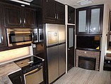 2015 Grand Design Momentum Photo #4