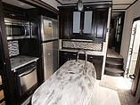 2015 Grand Design Momentum Photo #10