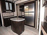 2016 Grand Design Momentum Photo #6