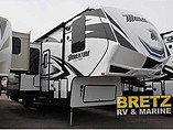 15 Grand Design Momentum