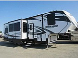 15 Grand Design Momentum