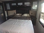 2015 Grand Design Momentum Photo #17