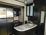 2016 Grand Design Momentum Photo #15
