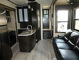 2016 Grand Design Momentum Photo #33