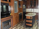 2015 Grand Design Momentum Photo #14