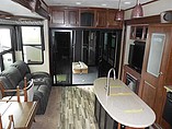 2015 Grand Design Momentum Photo #28