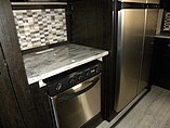 2015 Grand Design Momentum Photo #24