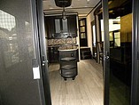 2015 Grand Design Momentum Photo #40