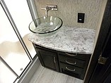 2015 Grand Design Momentum Photo #45