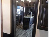 2015 Grand Design Momentum Photo #28