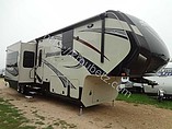 15 Grand Design Momentum
