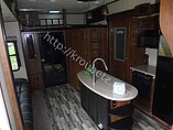2015 Grand Design Momentum Photo #4