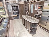 2015 Grand Design Momentum Photo #13