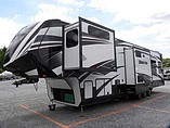 2016 Grand Design Momentum Photo #2