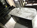 2016 Grand Design Momentum Photo #15