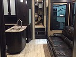 2015 Grand Design Momentum M-Class Photo #14