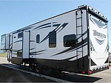 2016 Grand Design Momentum M-Class Photo #4