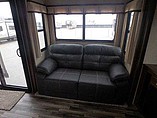 2015 Grand Design Solitude Photo #16