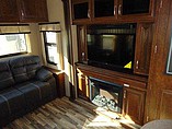 2015 Grand Design Solitude Photo #16