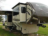 15 Grand Design Solitude