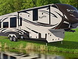 14 Grand Design Solitude