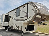 16 Grand Design Solitude