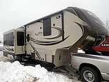 15 Grand Design Solitude