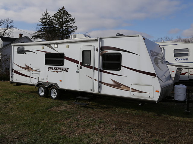 12 Gulf Stream Breeze Sport