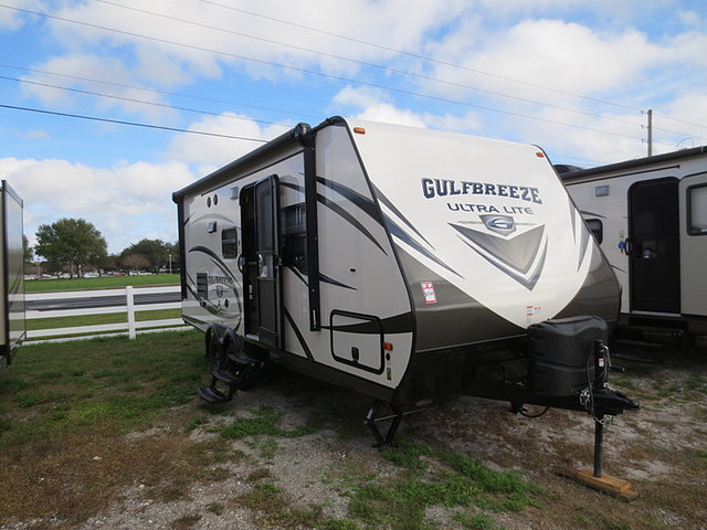 2015 Gulf Stream Gulf Breeze Ultra Lite Photo