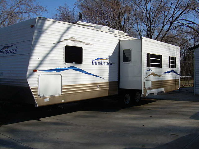 2006 Gulf Stream Innsbruck Photo