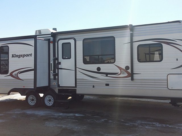 2015 Gulf Stream Kingsport Photo