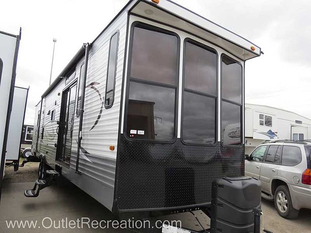 2015 Gulf Stream Kingsport Photo