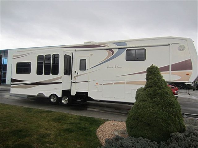 2009 Gulf Stream Prairie Schooner Photo