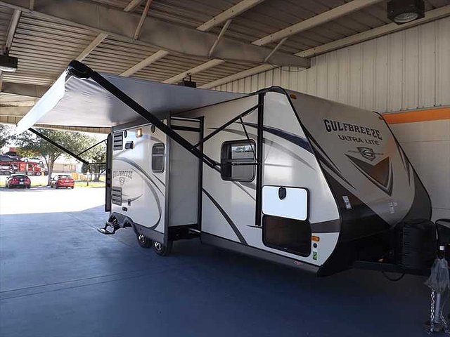 2015 Gulf Stream StreamLite Ultra Lite Photo