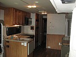 2005 Gulf Stream Sun Voyager Photo #9