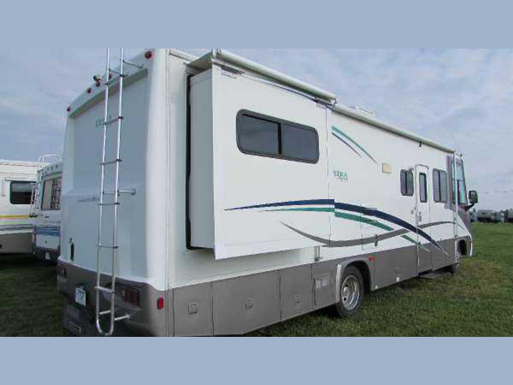 2003 Gulf Stream Ultra Supreme, Carthage, MO US, 7500 Miles, $37,900.00 2003 Gulfstream Ultra Supreme Class A