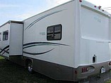 2003 Gulf Stream Ultra Supreme Photo #3