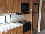 2003 Gulf Stream Ultra Supreme Photo #11