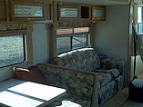 2003 Gulf Stream Ultra Supreme Photo #5